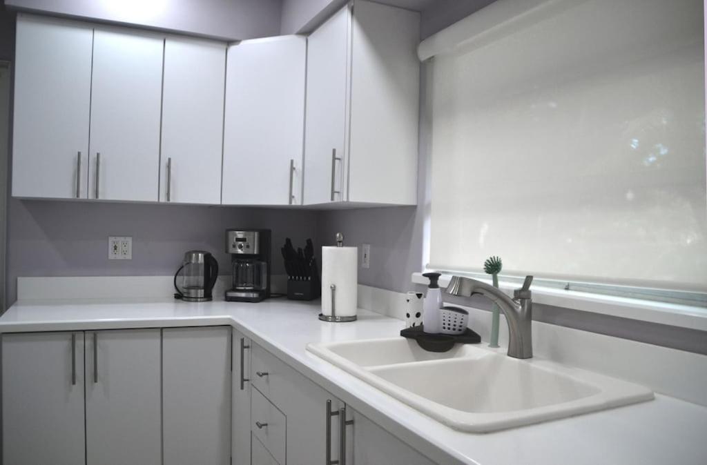 Clematis House Near Arlington Park With Heated Pool Villa Sarasota Exteriör bild